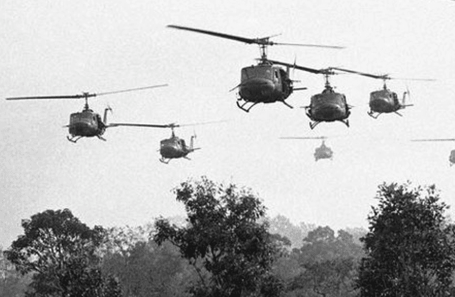 vietnam war helicopters